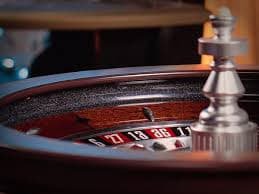 Statistical probability chart showing independent nature of roulette spins